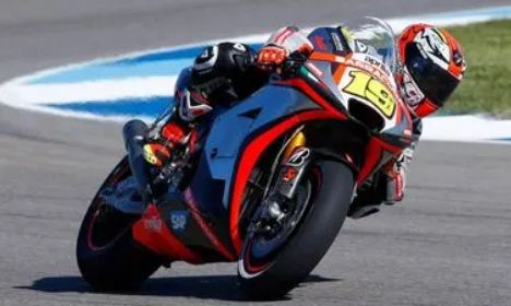 赛车发动机优化 - ESTECO 学院设计竞赛获奖作品